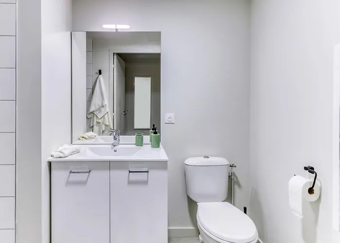 Student Factory Republique Apartment