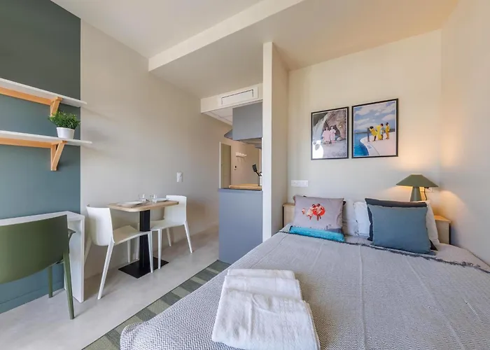 Student Factory Republique Apartment